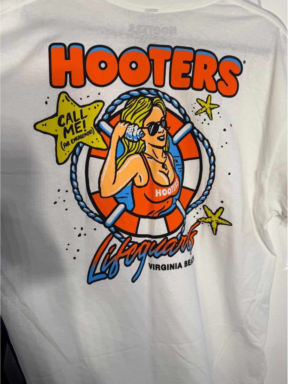 Hooters Lifeguards Virginia Beach Graphic T-Shirt White XL